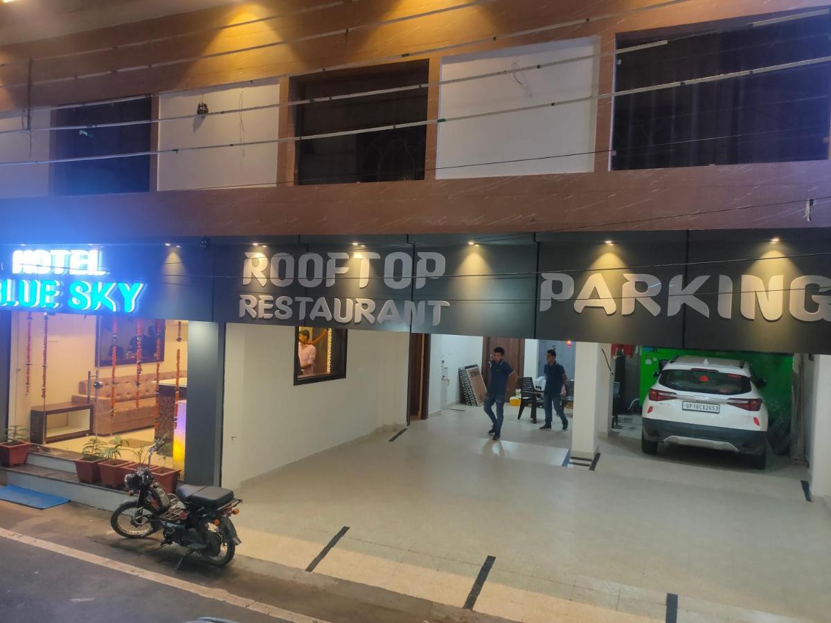Hotel Blue Sky Haridwār Екстериор снимка